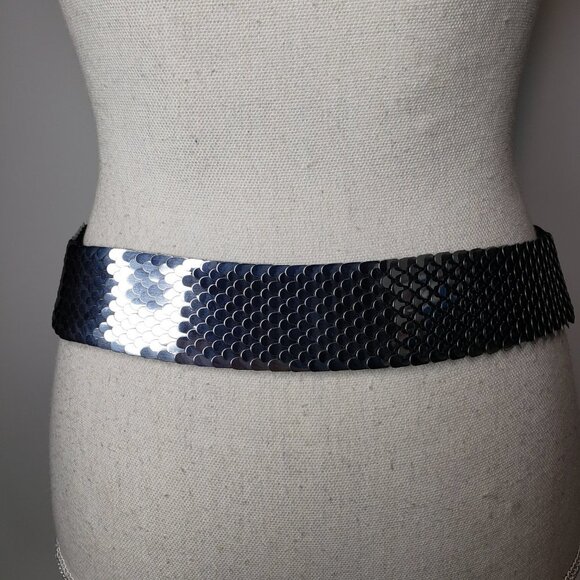 Mediaeval Metal Silver Tone Scale Floral Buckle Stretch Belt OS - Picture 2 of 7